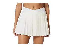 Amazon Essentials Women's Women's Performance Stretch Woven Pleated Tennis Skirt with Built-in Shorts and Pockets, White, X-Large