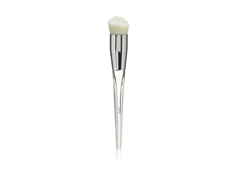 e l f Precision Foundation Swirl Brush Makeup
