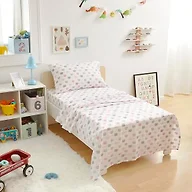 Amazon Basics Kid's Soft Easy-Wash Lightweight Microfiber 3-Piece Sheet Set, Toddler, Pink Kitties